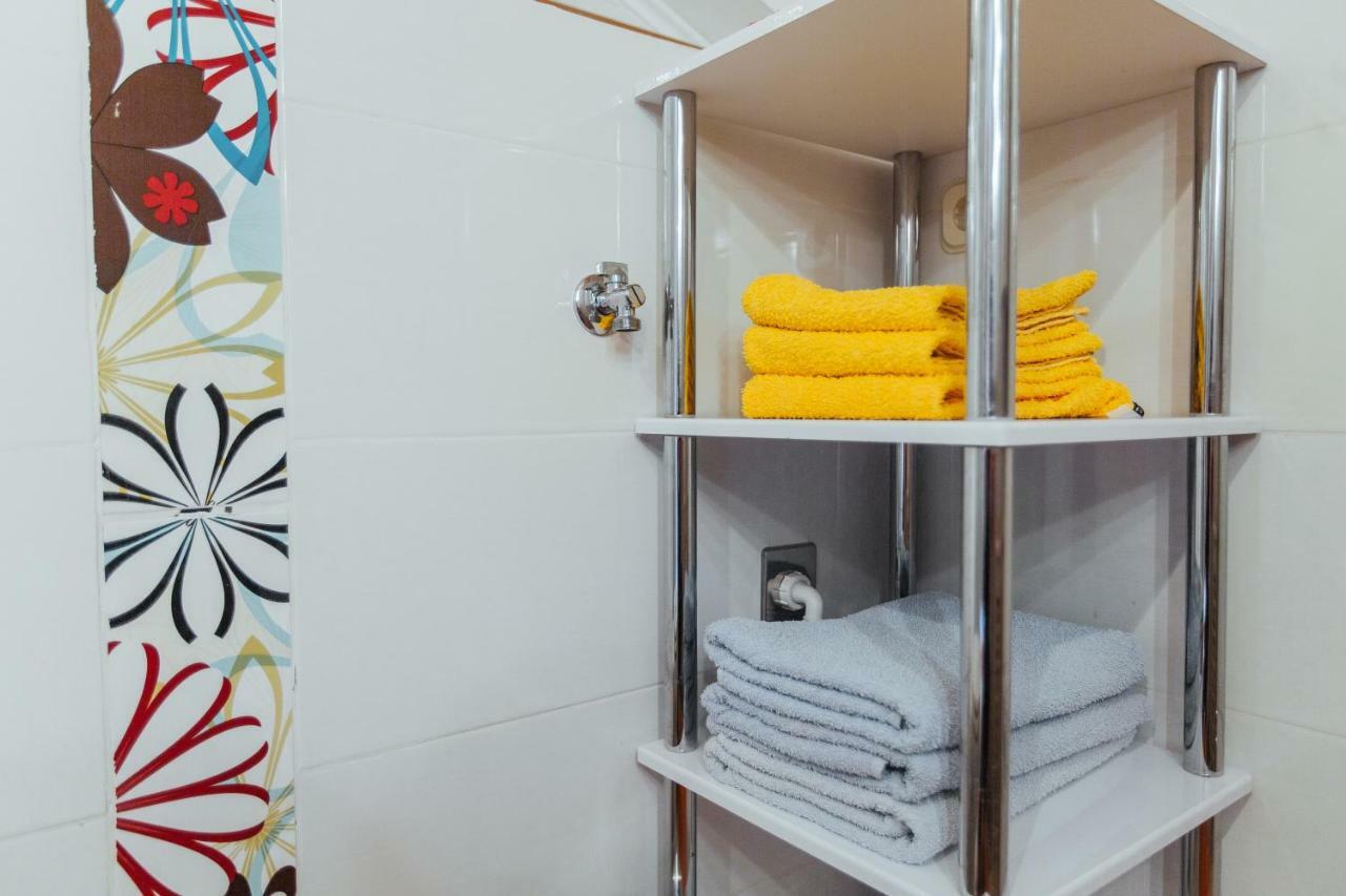 Apartments Toni ポドストラナ エクステリア 写真
