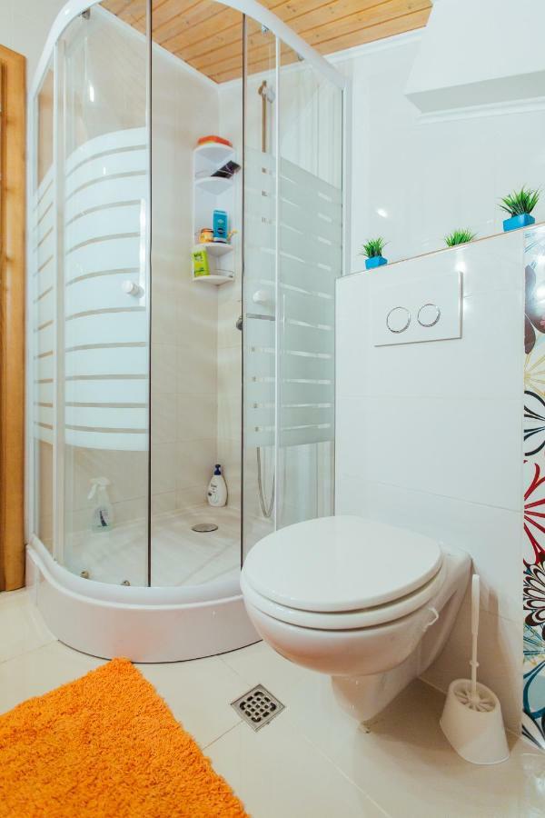 Apartments Toni ポドストラナ エクステリア 写真